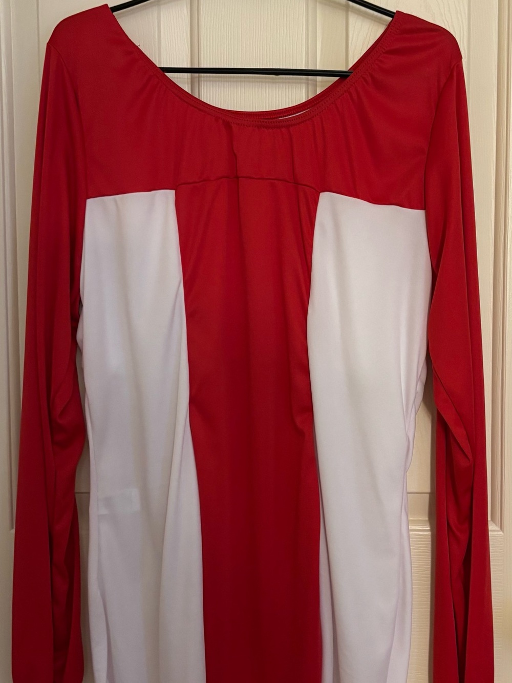 Praise Dance Attire. Women's Red and White Long-Sleeve Colorblock Top